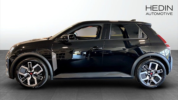 Renault 5 4 of 12