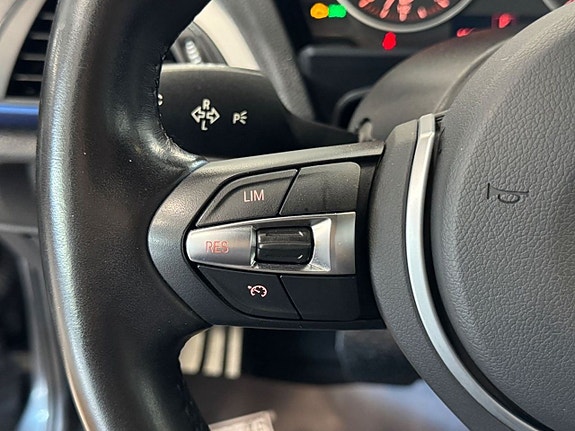 BMW 118i 17 of 24