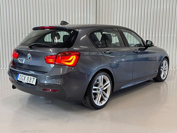 BMW 118i 5 of 5