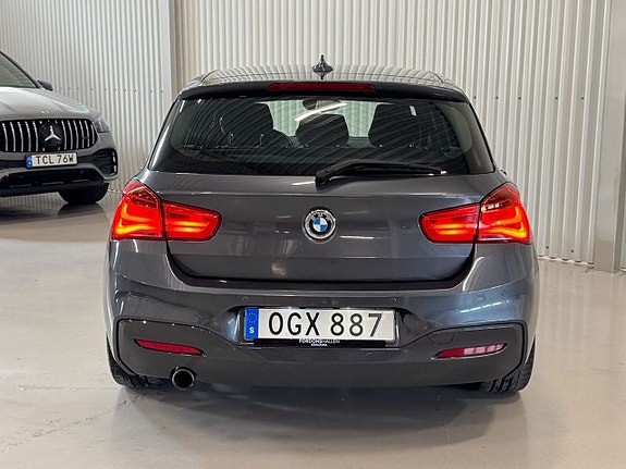 BMW 118i 6 of 24