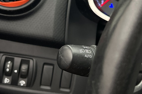 Renault Clio 26 of 29