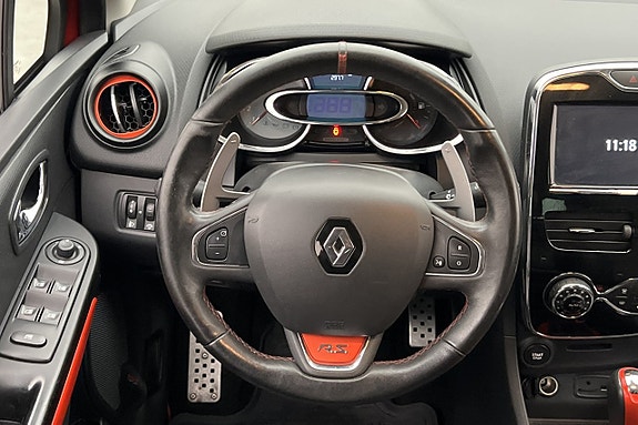 Renault Clio 9 of 29