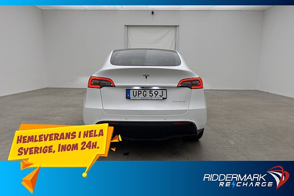 Tesla Model Y 8 of 27
