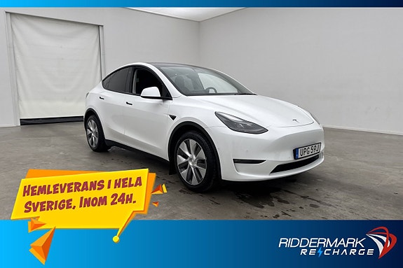 Tesla Model Y 3 of 5