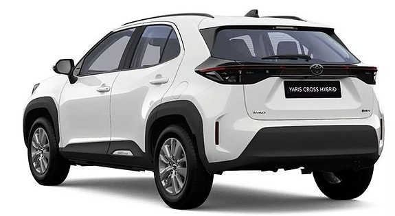 Toyota Yaris Cross 2 of 3