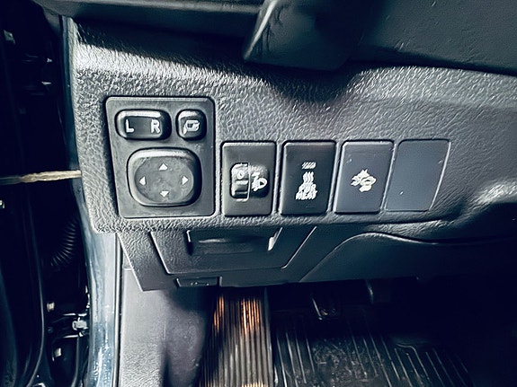 Toyota Auris 17 of 25