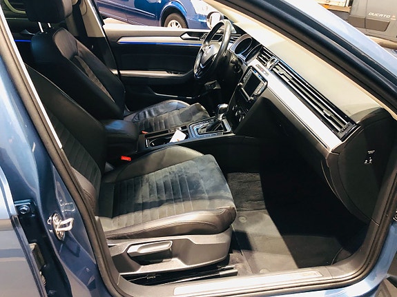 Volkswagen Passat 5 of 5