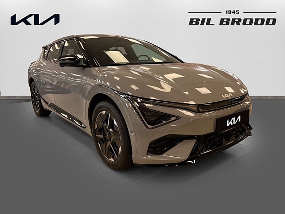 Kia EV6 3 of 14