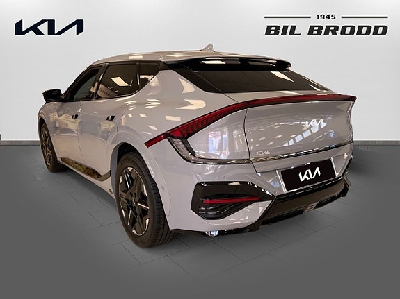 Kia EV6 6 of 14