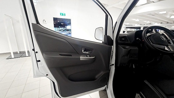 BYD eTP3 11 of 12