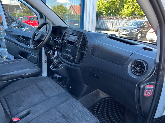 Mercedes-Benz Vito 109 7 of 10