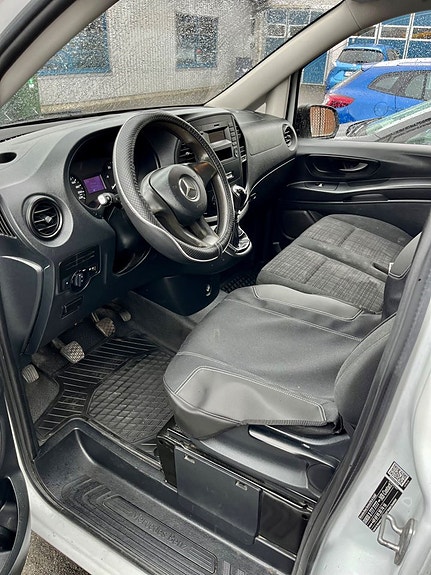 Mercedes-Benz Vito 109 10 of 10