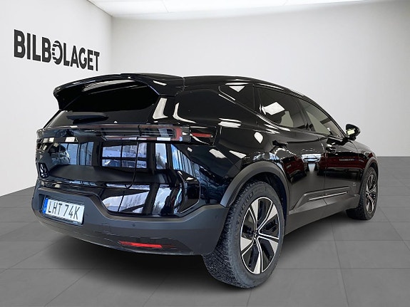 Polestar 3 4 of 5