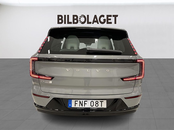 Volvo EX90 14 of 15