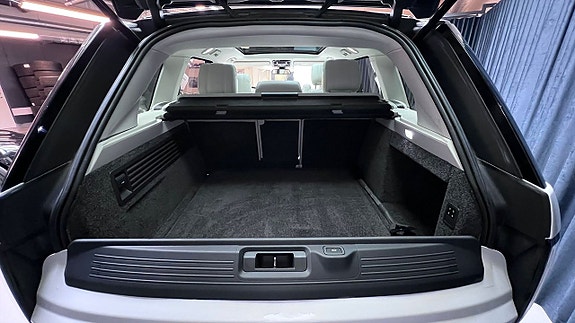 Land Rover Range Rover 5 of 6