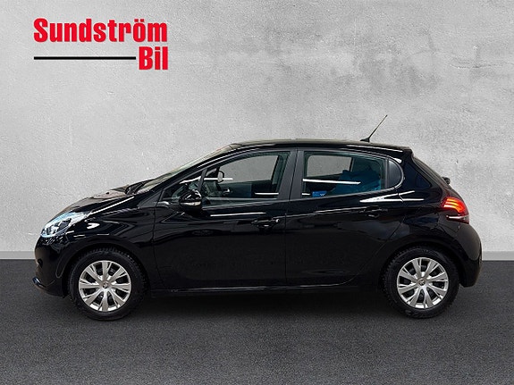 Peugeot 208 9 of 23