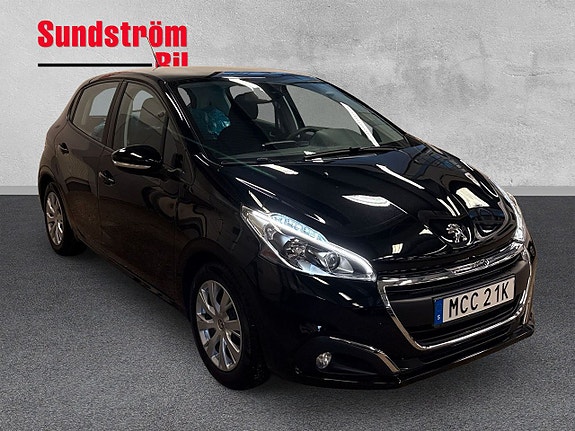 Peugeot 208 5 of 5