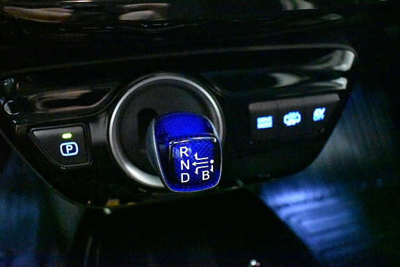 Toyota Prius 19 of 23