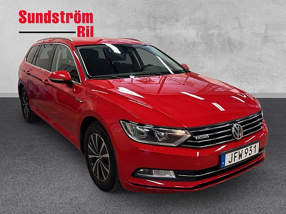 Volkswagen Passat 8 of 26