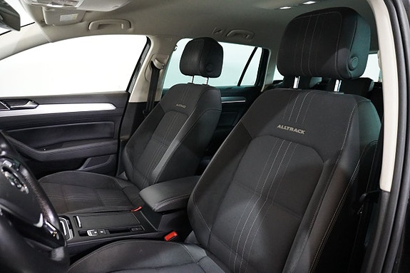 Volkswagen Passat Alltrack 11 of 18
