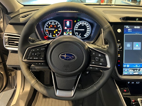 Subaru Outback 9 of 11