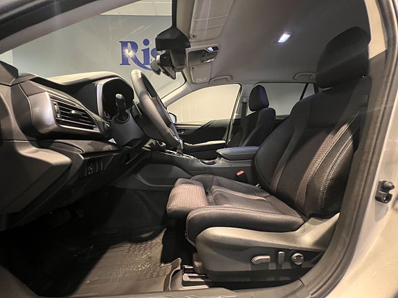 Subaru Outback 8 of 11
