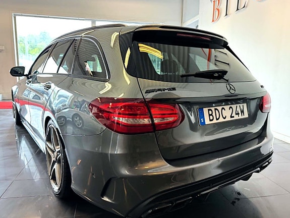 Mercedes-Benz AMG GT Black Series 4 of 5