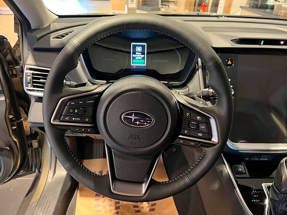 Subaru Outback 9 of 12