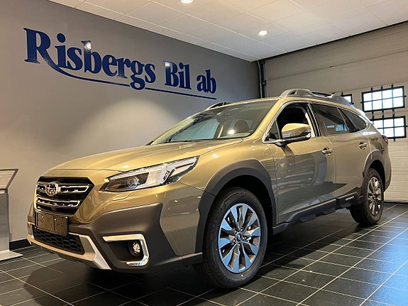 Subaru Outback 2 of 5
