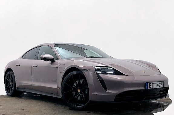Porsche Taycan 5 of 27