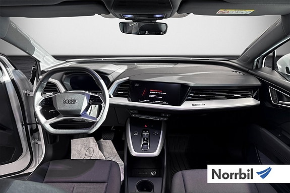 Audi Q4 e-tron 11 of 23