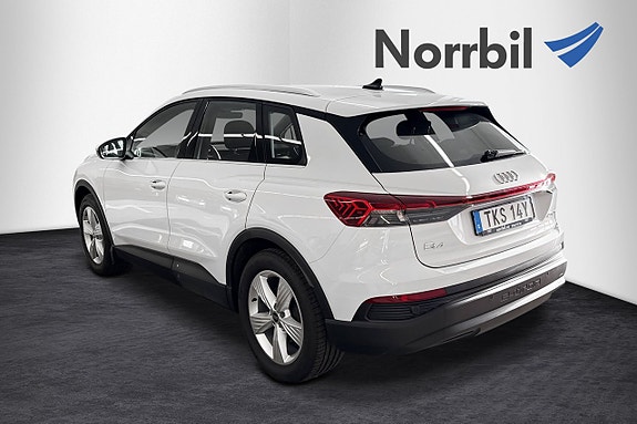 Audi Q4 e-tron 5 of 23