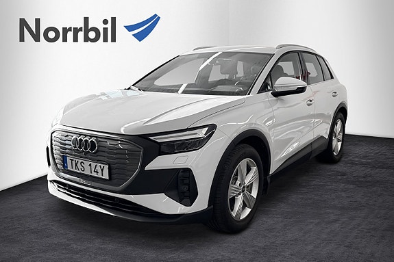 Audi Q4 e-tron 3 of 23