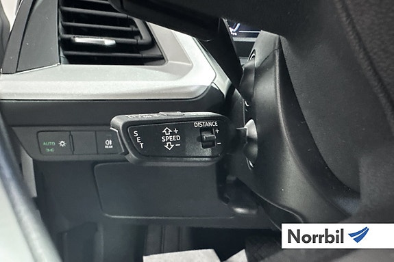 Audi Q4 e-tron 17 of 23