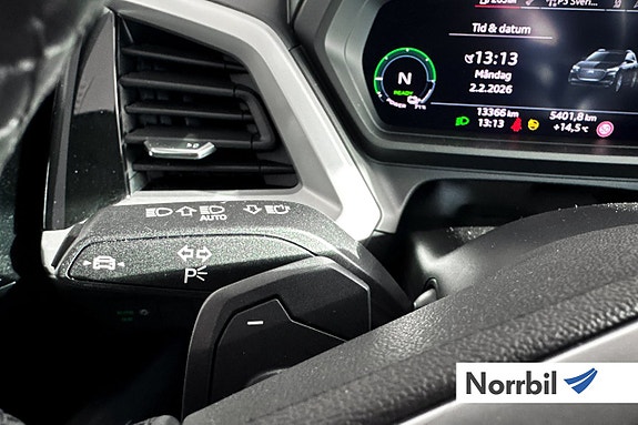 Audi Q4 e-tron 16 of 23