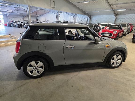 MINI One 3 of 10