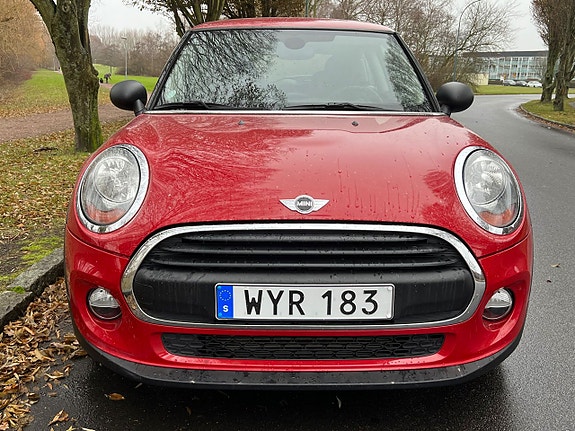 MINI One 7 of 20