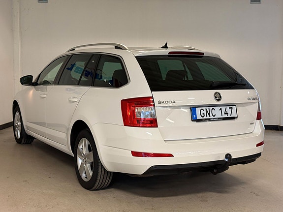 Skoda Octavia 3 of 5