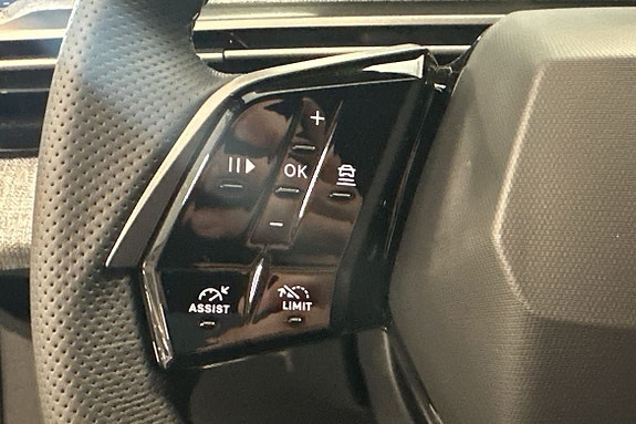 Peugeot 3008 12 of 18