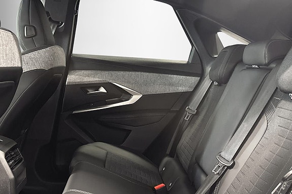 Peugeot 3008 14 of 18
