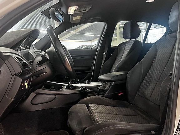 BMW 120 9 of 16