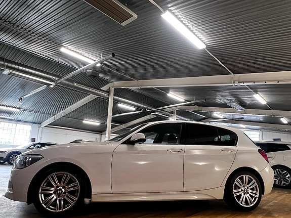 BMW 120 4 of 5