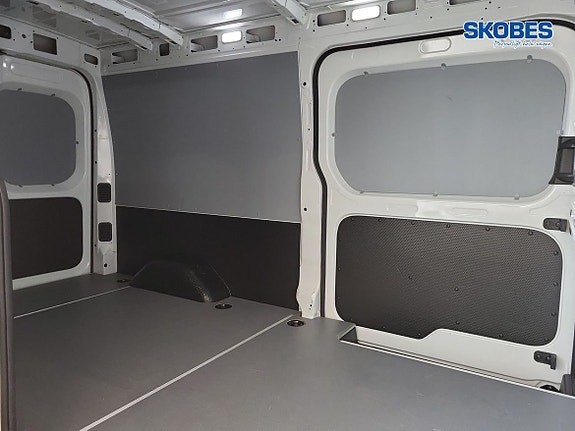 Maxus e-Deliver 9 15 of 23