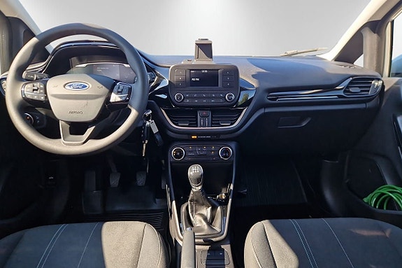 Ford Fiesta 5 of 14