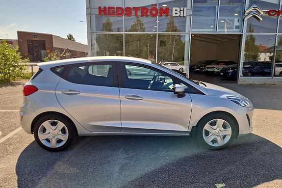 Ford Fiesta 10 of 14