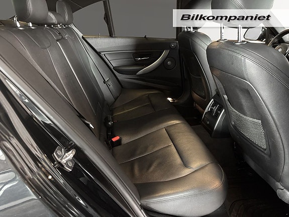 BMW 335d 16 of 24