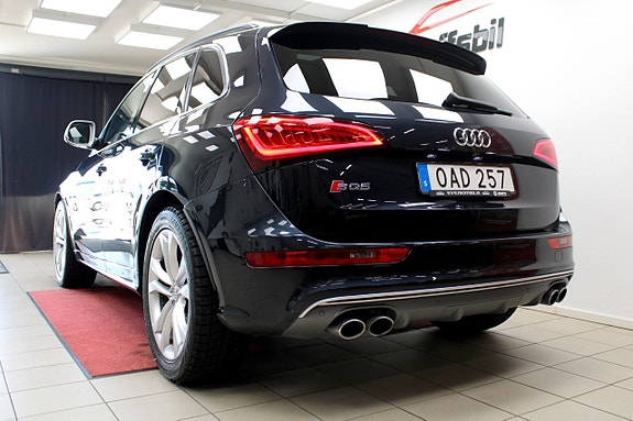 Audi SQ5 8 of 27