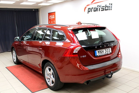 Volvo V60 6 of 27