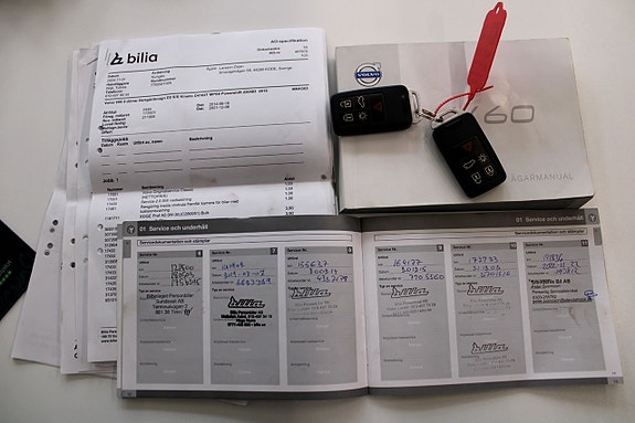 Volvo V60 22 of 27