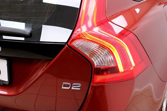 Volvo V60 25 of 27